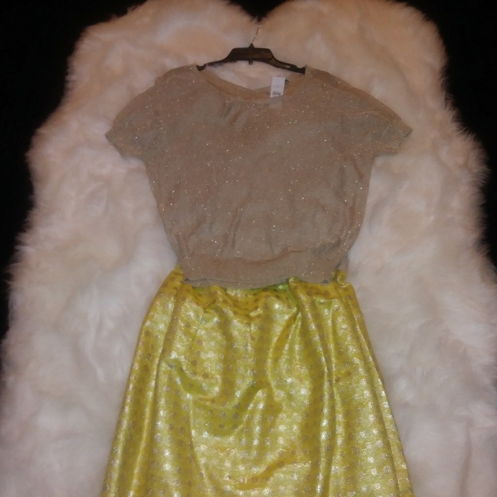 Women's skirt set